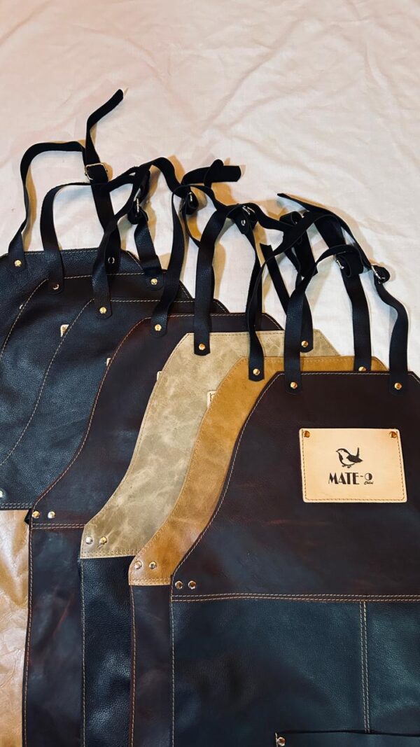 Pechera de Cuero Premium