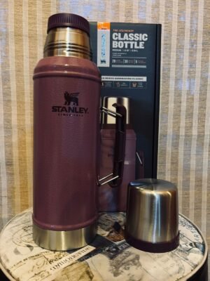 WhatsApp Image 2026-03-02 at 8.40.03 PM Termo Stanley 1 Litro – Rosa, Verde y Morado