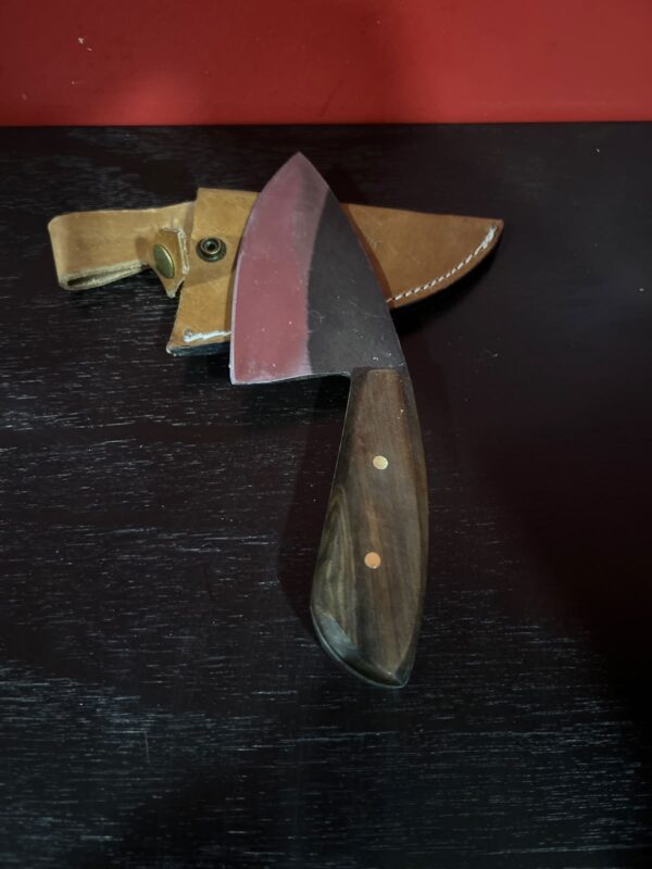 Cuchillo Artesanal Tipo Coquero – Mango de Madera